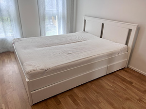 Voodiraam (1 foto / 4)