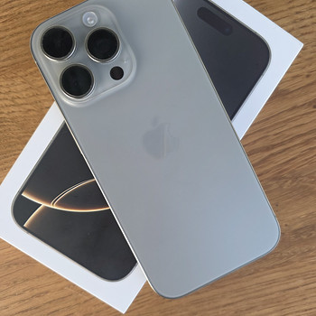 iPhone 16 Pro 128GB Natural Titanium