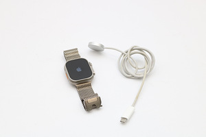 Умные часы Apple Watch Ultra 2 49mm GPS LTE 64GB (2 фото из 2)