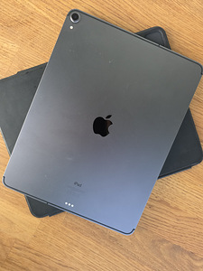iPad PRO 12.9-дюймовый 3gen 256GB + CELLULAR SPACE GRAY (2 фото из 2)