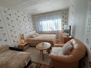 Estonia pst 22, Ahtme, Kohtla-Järve, Ida-Virumaa (1 foto / 9)