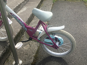 Laste abirattadega jalgratas “Dino Bikes” 14’’ (5 foto / 10)