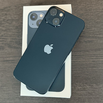 iPhone 13