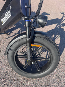 UUS ELEKTRIRATAS CHAMRIDER D55 — 55Ah, KUNI 240 KM (7 foto / 10)