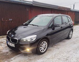 Bmv 218 active tourer 2016 (2 foto / 4)