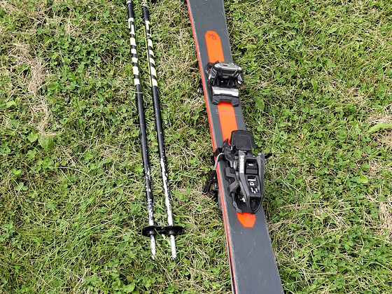Mäesuusad Völkl Mantra Jr. 128 cm