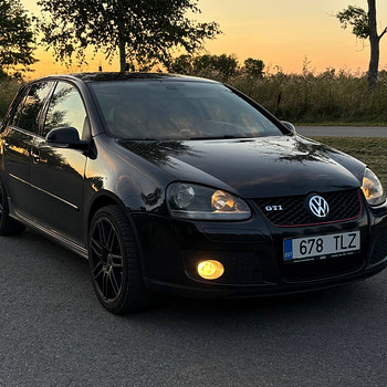 Volkswagen Golf GTi 2.0 147 кВт