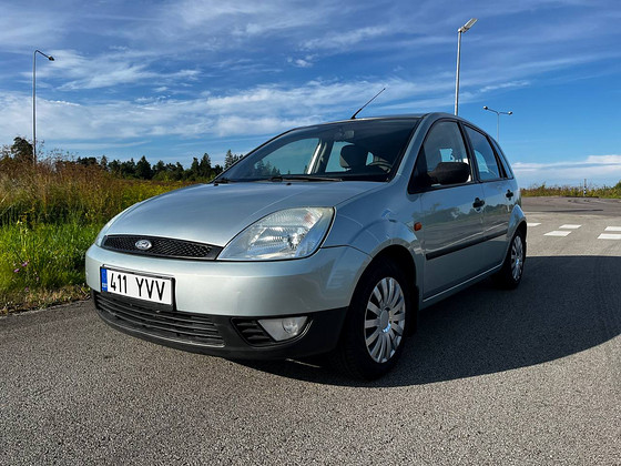 Ford Fiesta 2003, 1.3, 55 кВт