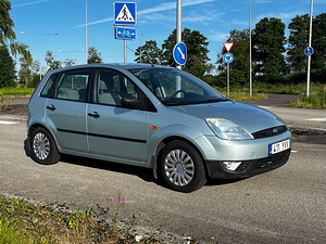 Ford Fiesta 2003, 1.3, 55kw (3 foto / 14)