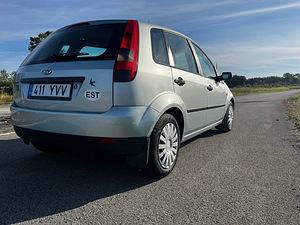 Ford Fiesta 2003, 1.3, 55kw (6 foto / 14)