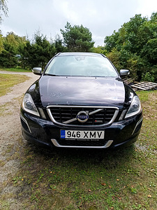 Продам Volvo xc60 (3 фото из 9)