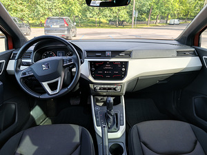 2018 SEAT Arona Xcellence (4 фото из 7)
