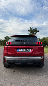 Peugeot 3008 Allure 1.2 PureTech, 2018 (6 фото из 14)