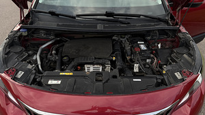 Peugeot 3008 Allure 1.2 PureTech, 2018 (14 фото из 14)