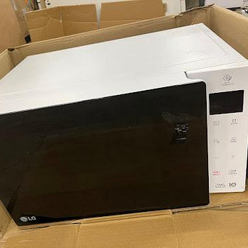 Микроволновая печь LG MS23NECBW
