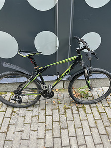Велосипед GT Aggressor 26" (4 фото из 8)
