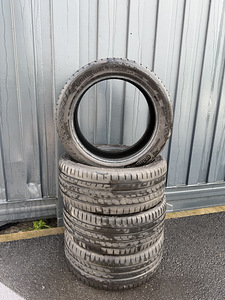 CONTINENTAL PREMIUMCONTACT 7 225/45 R17 (1 фото из 3)