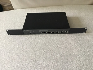 Iistvaralist tulemüüri D-Link DFL-260E/DFL210 (2 foto / 10)