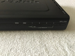 Iistvaralist tulemüüri D-Link DFL-260E/DFL210 (10 foto / 10)