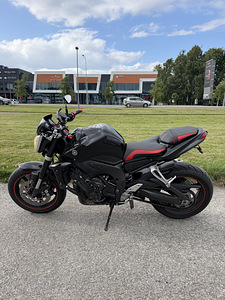 Yamaha FZ1 (1 foto / 6)