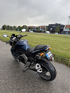 Kawasaki Z 1000 (4 foto / 6)