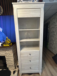 Продам витринный шкаф (2 фото из 2)
