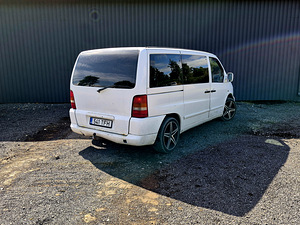 Mercedes-Benz Vito 112CDI 2002 (4 фото из 8)