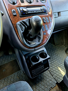 Mercedes-Benz Vito 112CDI 2002 (7 фото из 8)