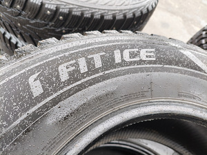 R17, 265/65,*LAUFENN*(9mm) (4 foto / 5)