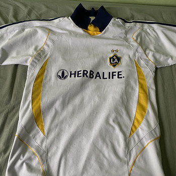 Beckhami T-särk Galaxy meeskonnast numbriga 23
