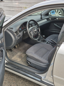 Audi A6 C5 2.4 121kw manuaal (7 foto / 9)