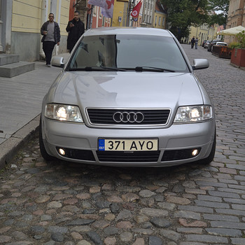 Audi A6 C5 2.4 121 кВт механика
