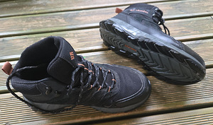 Columbia matkasaapad, nr 41 (sisetald 27 cm) (1 foto / 3)
