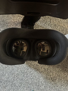 Quest 3 512gb + Vive ultimate trackers (3 foto / 8)