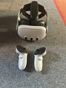 Quest 3 512gb + Vive ultimate trackers (4 foto / 8)