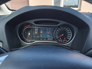 Ford Mondeo (12 foto / 13)