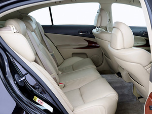 Lexus GS 300 President 3.0 183kW (7 foto / 8)