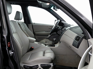 BMW X3 xDrive M-Pakett ATM 3.0 xD 150kW (6 foto / 9)