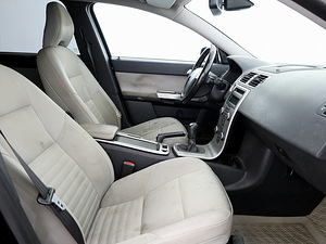 Volvo V50 Facelift 1.6 D4 80kW (6 foto / 7)