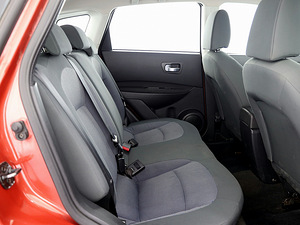 Nissan Qashqai Comfort 2.0 104kW (7 foto / 7)