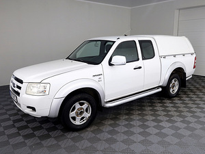 Ford Ranger Comfort 4x4 2.5 TDCi 105kW (2 foto / 8)