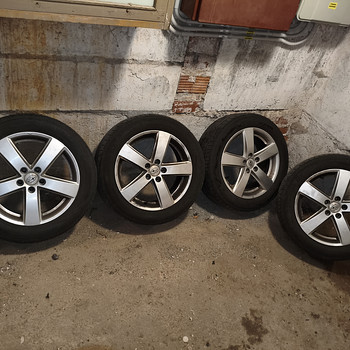 Subaru veljed R16
