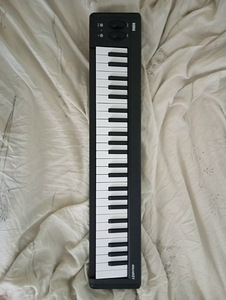 Продам Midi Клавиатуру Korg MicroKEY2-49 (1 фото из 2)