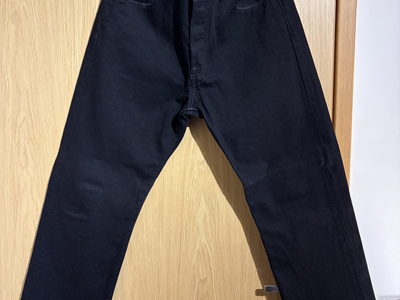 Мужские чёрные джинсы Levi's 501