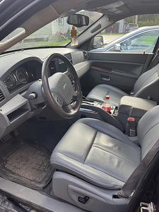 Jeep (8 фото из 8)