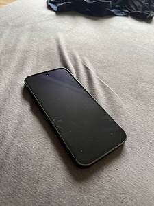 Google Pixel 9a 128 ГБ (2 фото из 5)