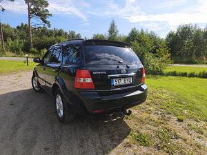 MÜÜA: KIA Sorento EX 2.5 CRDi (125 kW, 2006) (3 foto / 10)