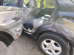 MÜÜA: KIA Sorento EX 2.5 CRDi (125 kW, 2006) (7 foto / 10)