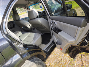 MÜÜA: KIA Sorento EX 2.5 CRDi (125 kW, 2006) (8 foto / 10)