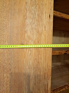 Mahukas täispuidust nurgakapp (4 foto / 10)